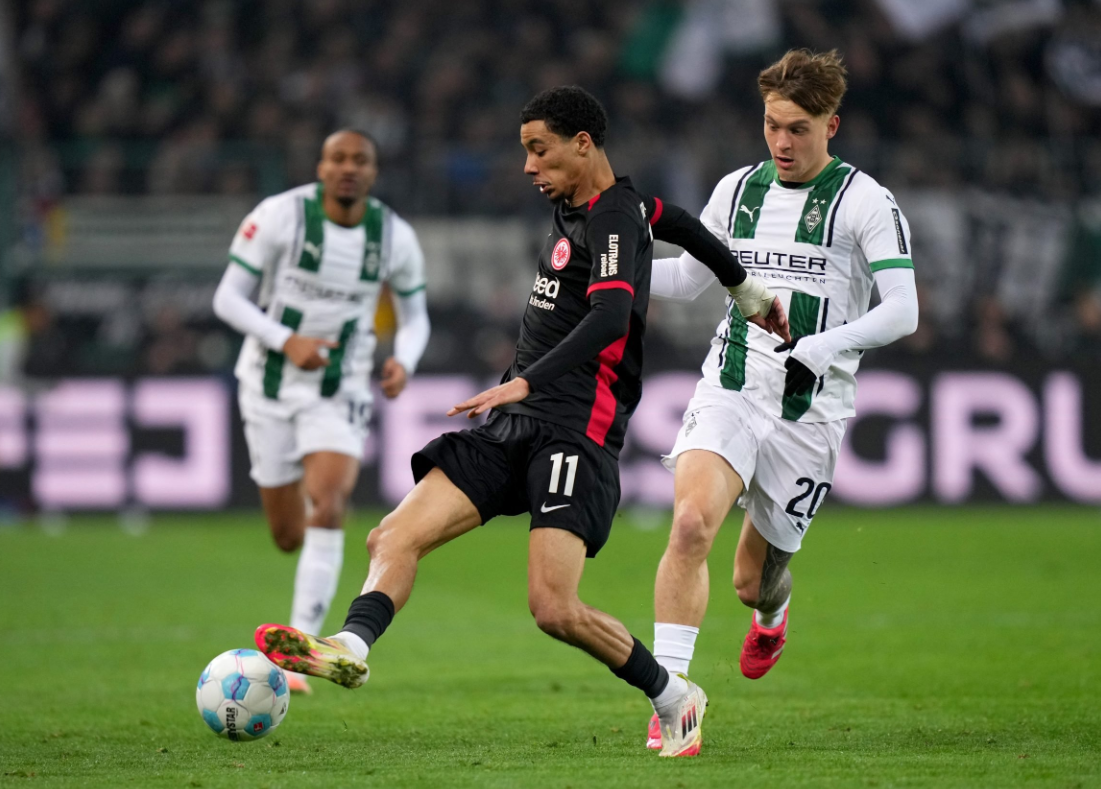 B. Monchengladbach vs Eintracht Frankfurt (00:30 &#8211; 09/02) | Xem lại trận đấu