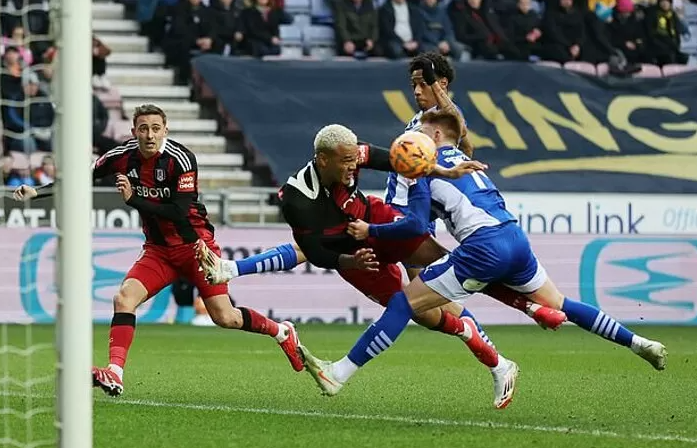 Wigan Athletic vs Fulham (22:00 &#8211; 08/02) | Xem lại trận đấu