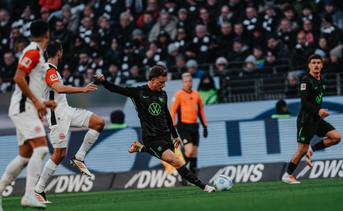 Eintracht Frankfurt vs VfL Wolfsburg (21:30 &#8211; 02/02) | Xem lại trận đấu